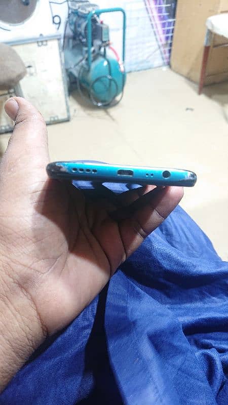 realme 5i 4/64 Pta official approved only mobile 1