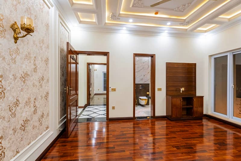 LUXURY SPANISH CORNER HOUSE FOR SALE IN DHA 11 RAHBER SECTOR 1 BLOCK C 31