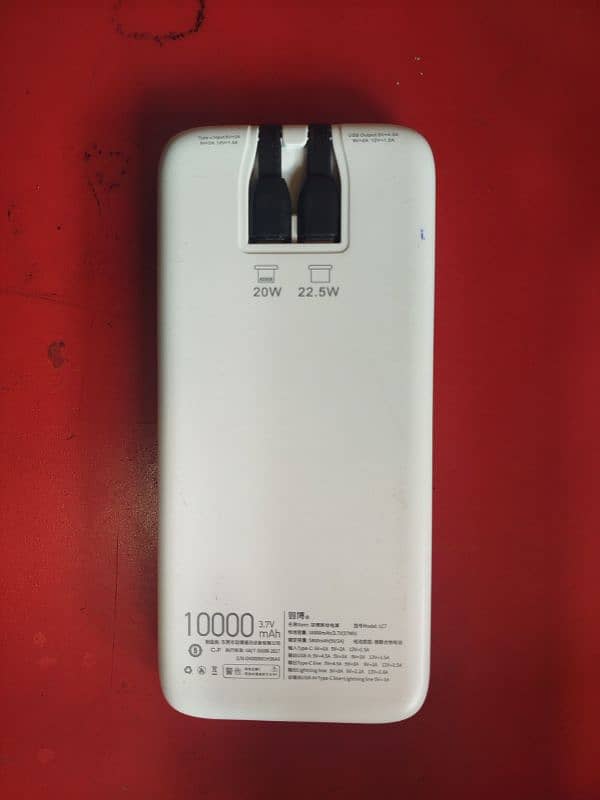 Yoobao 10000mAh Power Bank 1