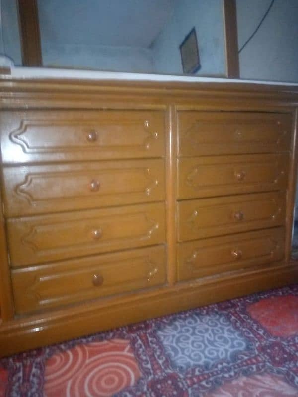 Double bed and dressing table 3