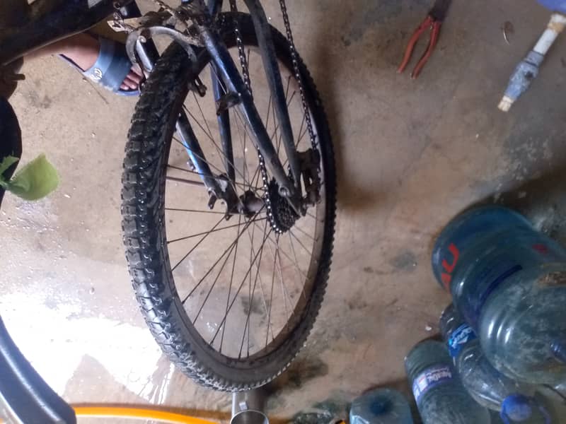 Cycle ok he sirf tube and brake lagenge 3