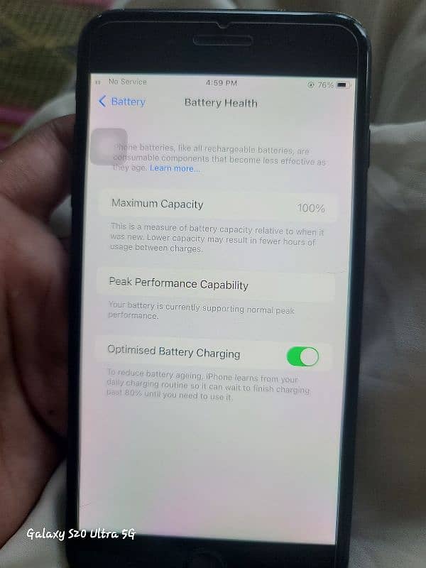 iphone 7plus 128 gb good condition 100 percentage battery health ha 11