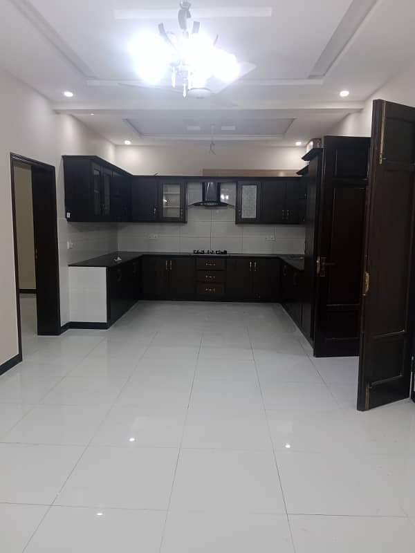 Brand New Condition 8Marla Upper portion is Available For Rent in D. 12 Markaz 31