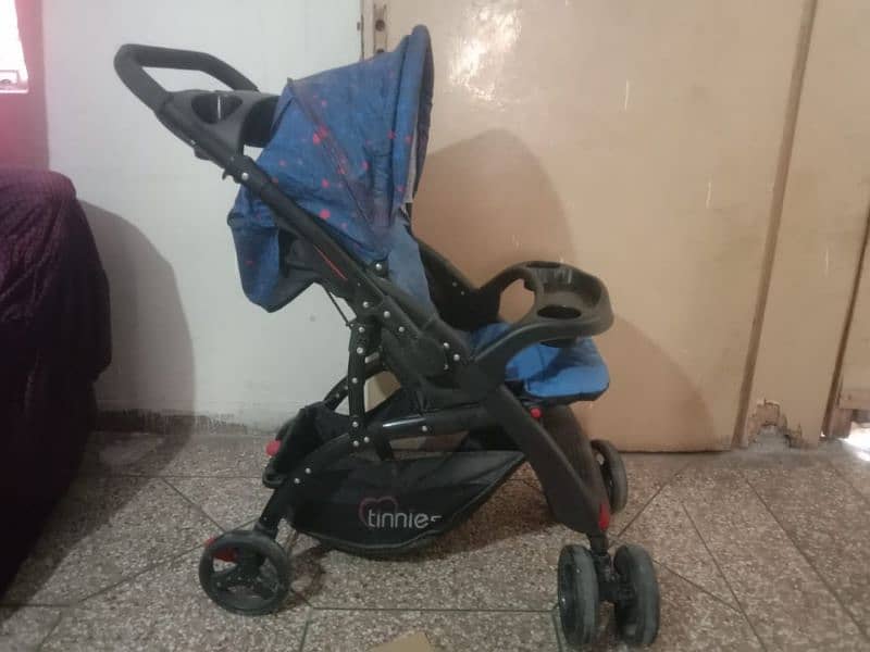 tinnies stroller 1