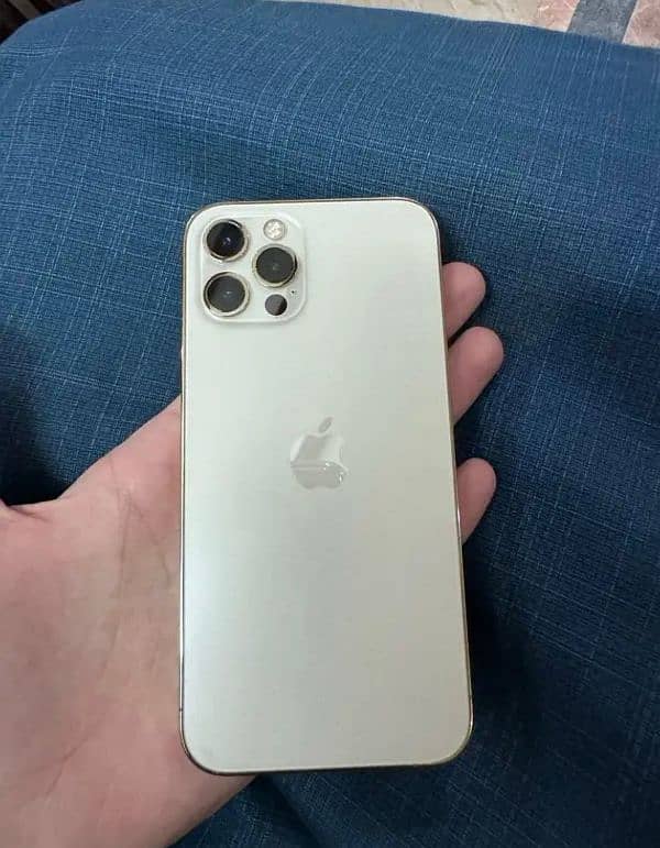 iphone 12 pro max 0