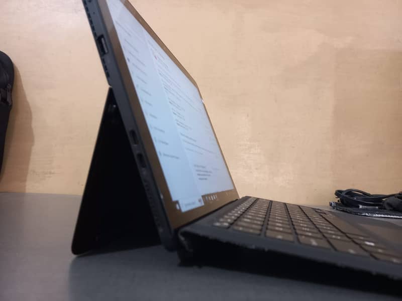 Dell Latitude 5290 x360 Touch 2 in-1 3