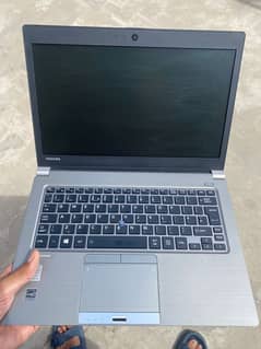 Z30 Toshiba i5 4th generation full slim machine