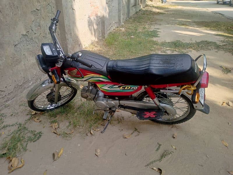 Honda CD70 2023 2