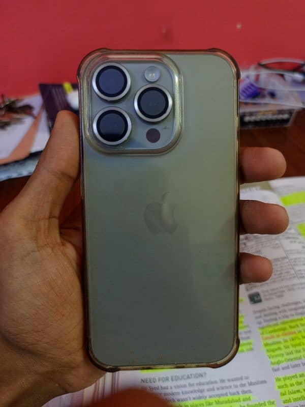 iPhone 15 pro 15