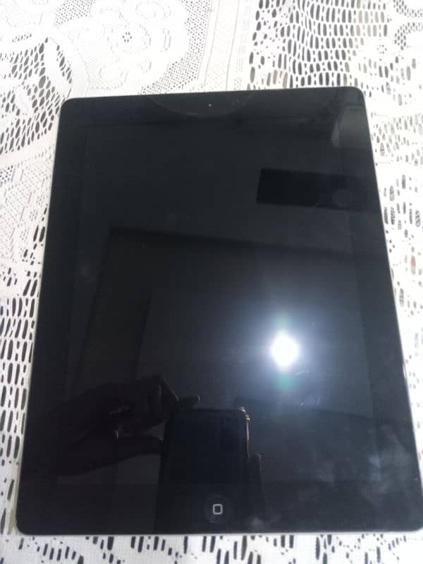 ipad 4 good condition  battery health good 7