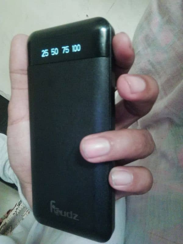 power Bank 10000 mah. . . Vip power bank ha. . 1500 only 4