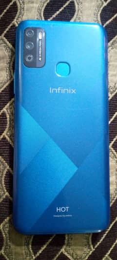 Infinix hot 9 play used hai with box