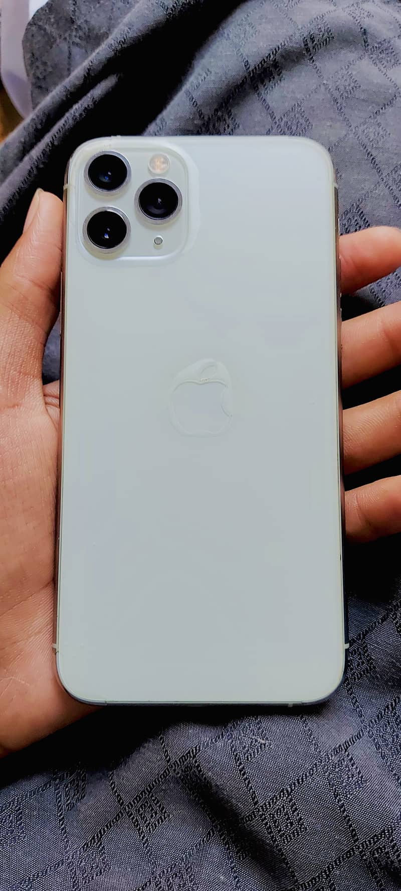 iPhone 11 pro 5