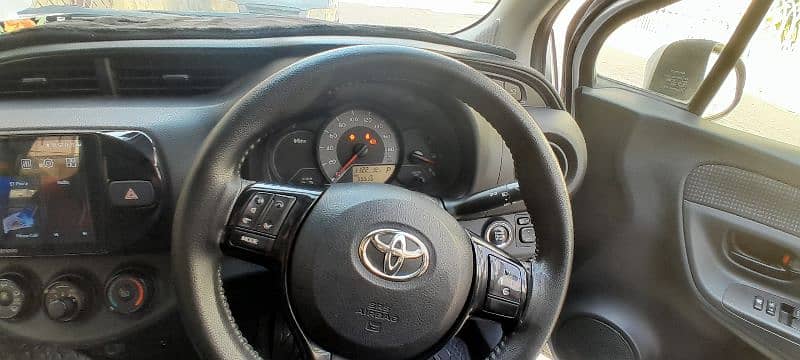 Toyota Vitz 2018 1