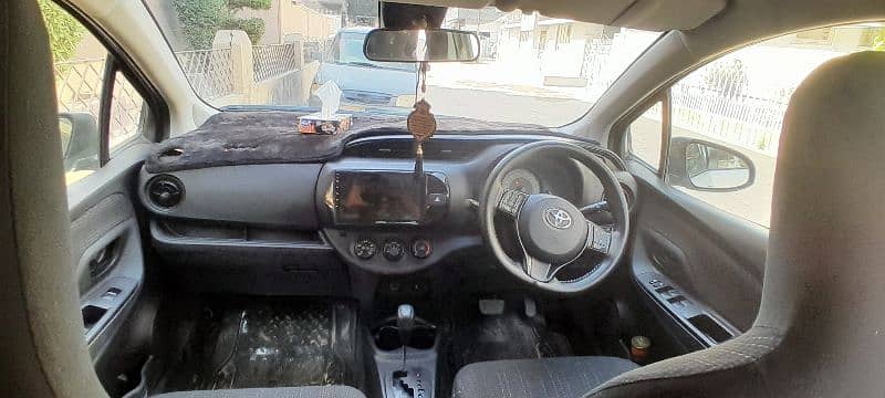 Toyota Vitz 2018 3