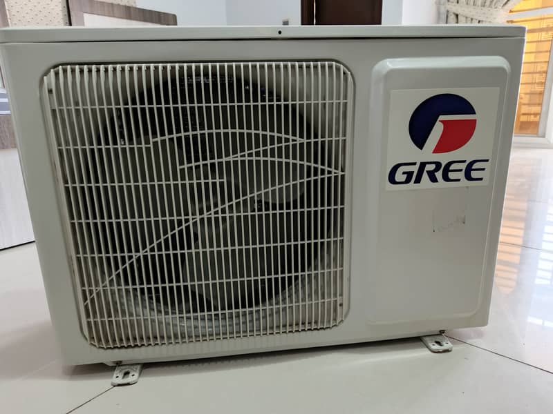 Gree 1 Ton AC Without Coil. . 6