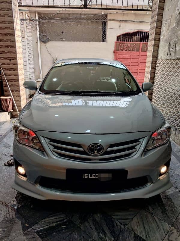 Toyota Corolla Altis 2014 4