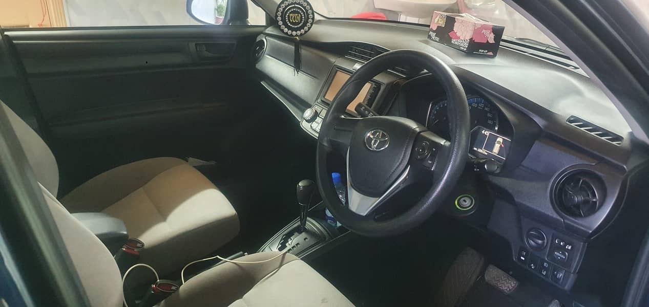 Toyota Corolla Axio 2015 4