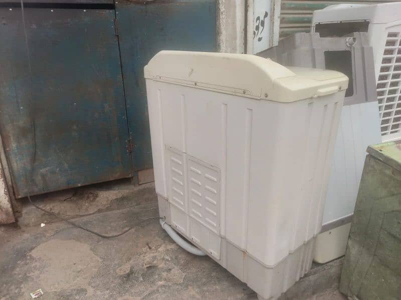 8kg Haier washing machine 1