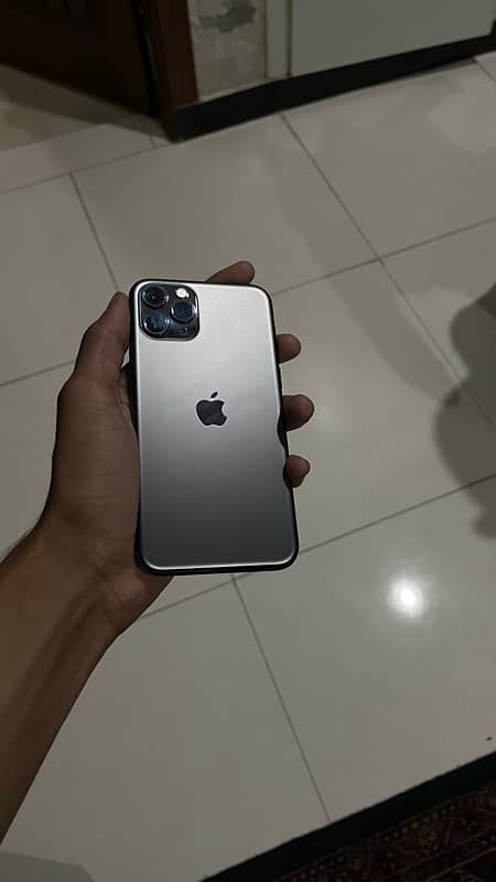 Iphone 11 Pro Non pta 5