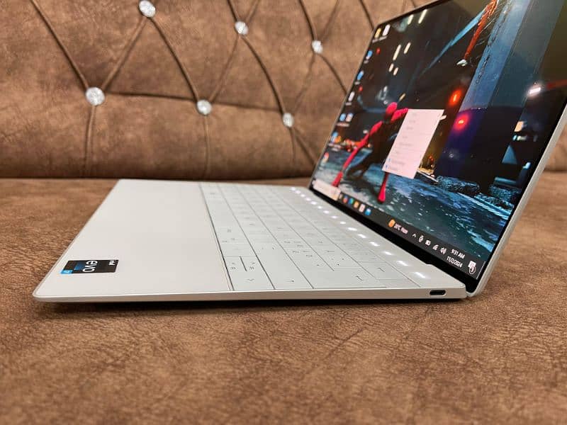 Dell xps 13 plus i7 13 gen 3