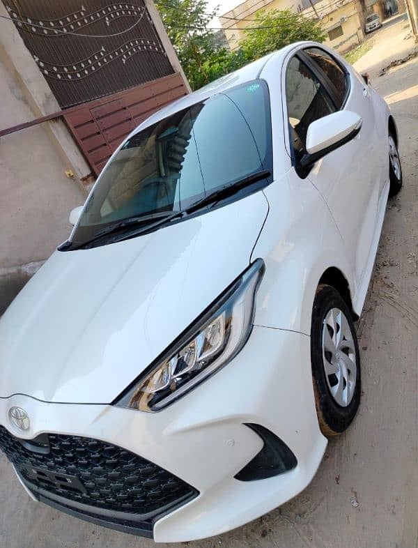 Toyota Yaris 2024 urgent sale 2