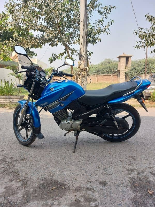 Yamaha YBR 125 - Good condition 6