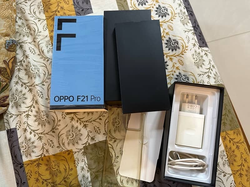 OPPO f21 pro 4g 7