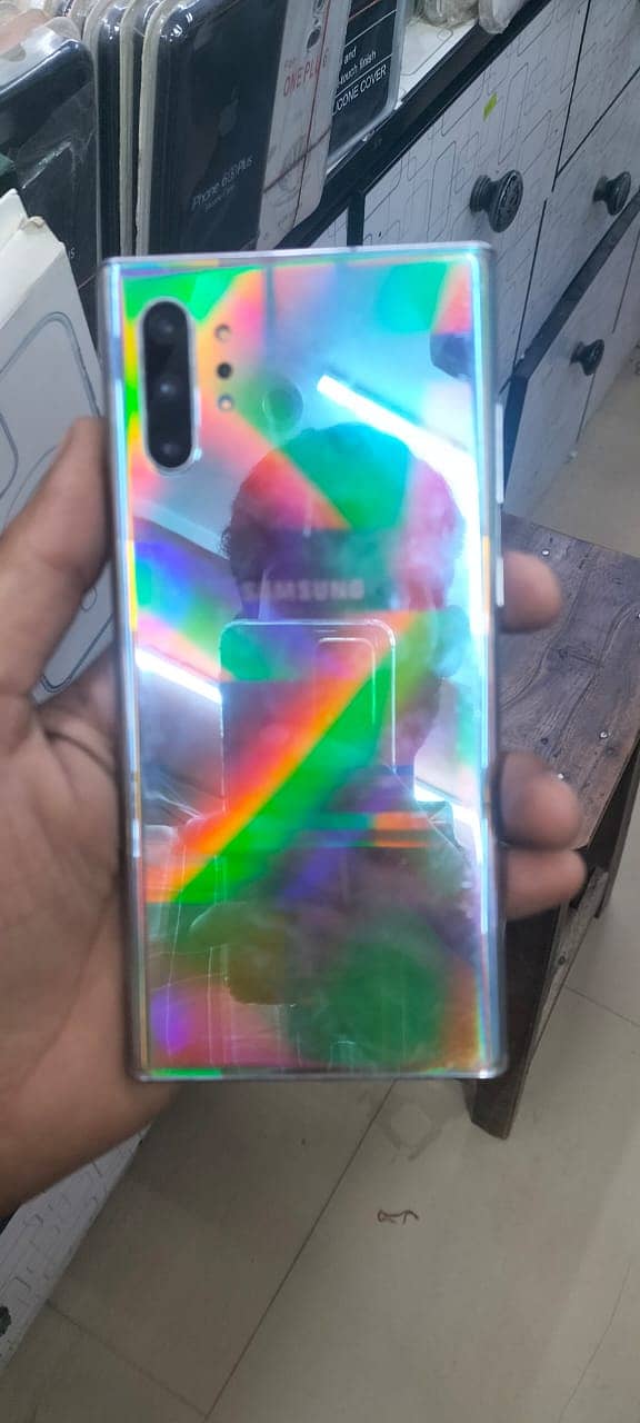 Samsung 10 plus 0