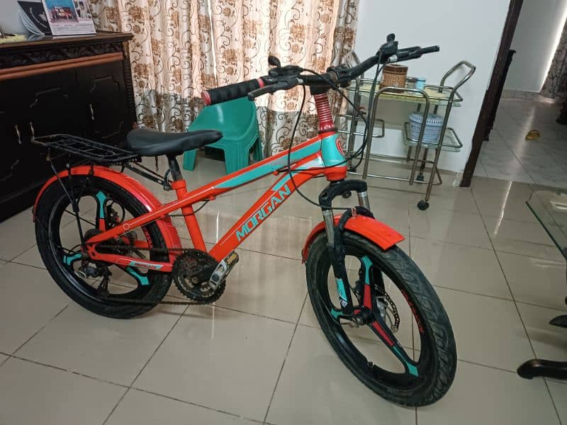 wants to sell my bycycle urgnt 0