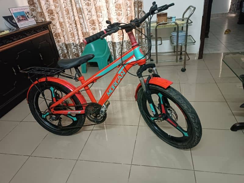 wants to sell my bycycle urgnt 1