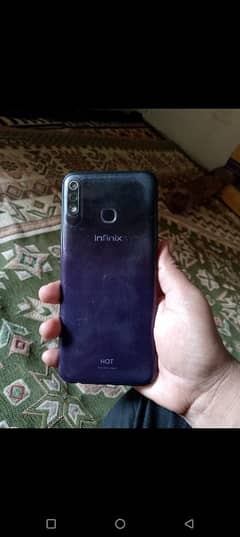 Infinix Hot 8 lite