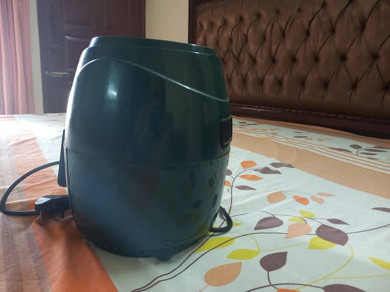 Air fryer for urgent sale purchased from Dubai 3