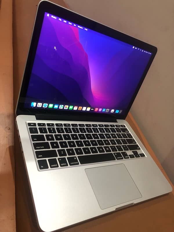 MacBook Pro 2015 - 13" - 16GB RAM, 512GB SSD - New Battery! 0