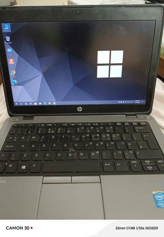 HP elitebook 820 Core i5 4th generation 4