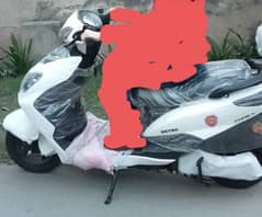 Electric Chargable scooty for Sale