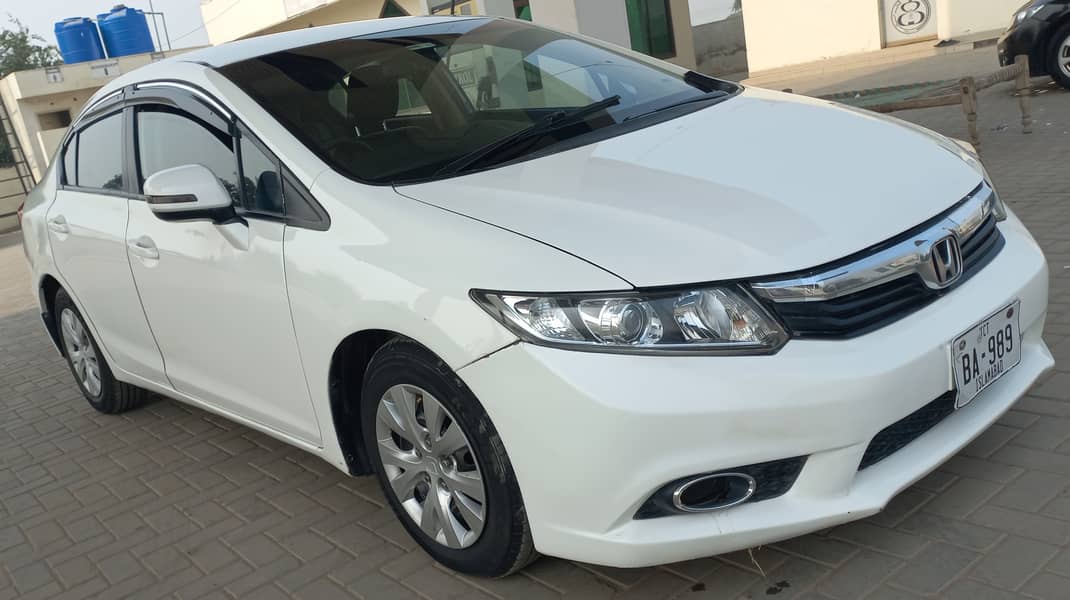 Honda Civic 2014 1.8 manual ivtec 1