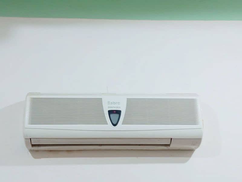 SABRO 1.5 TON SPLIT AC (10/10) 1