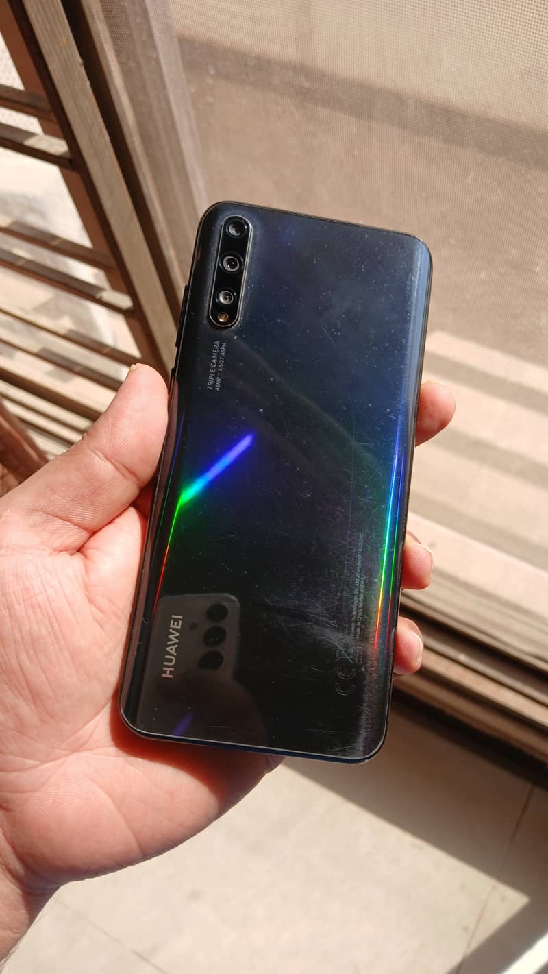 Huawei y8p 0