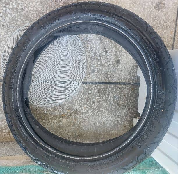 YBR 100/90-18 Service Cruiser Tyre 3