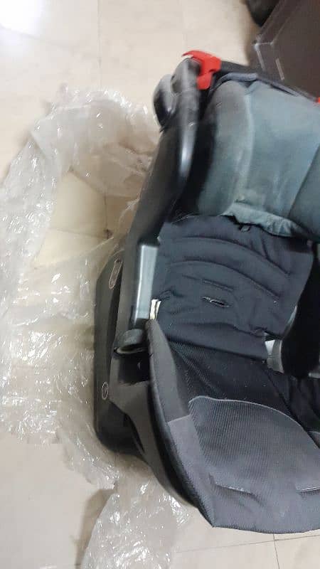 car seat and feeding seat 1