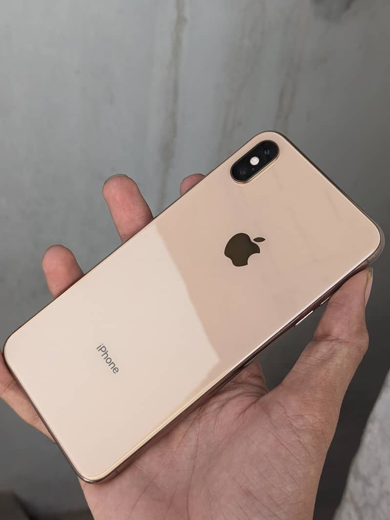 Iphone Xs Max PTA approved Golden All ok Battery timing too Good 0