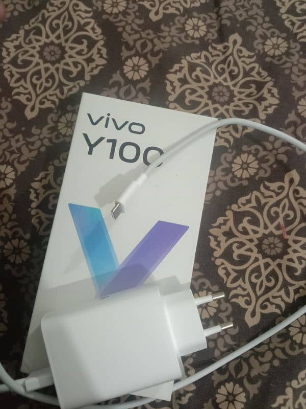 vivo y100 with box used for 5days 5