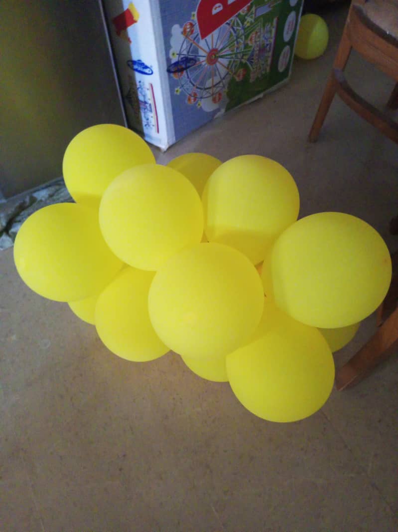 BALLOONS 1