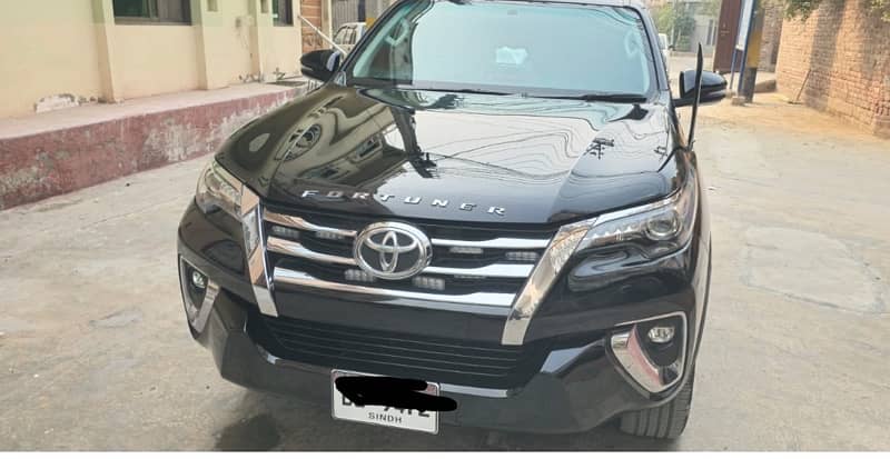 Toyota Fortuner 2018 0