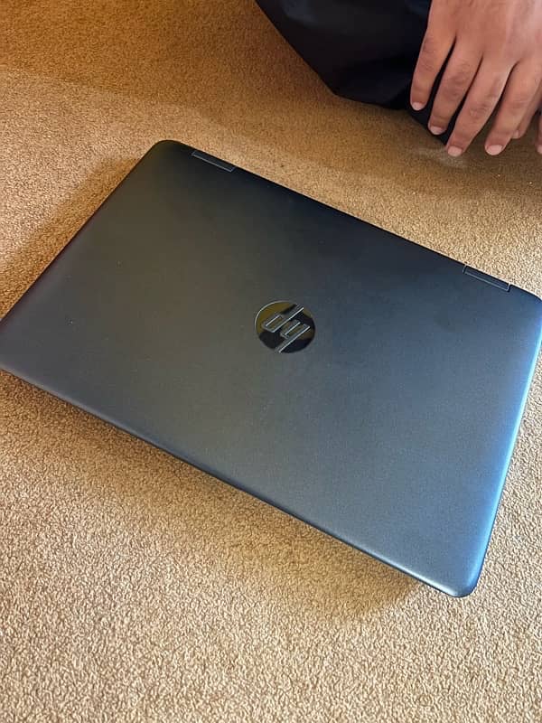 HP laptop 10by10 condition 4