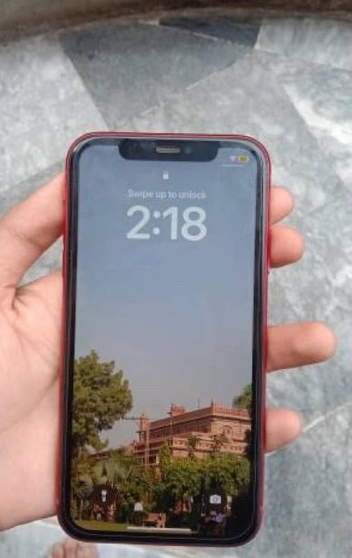 iphone 11 64gb watsapp per rabta kerya 4