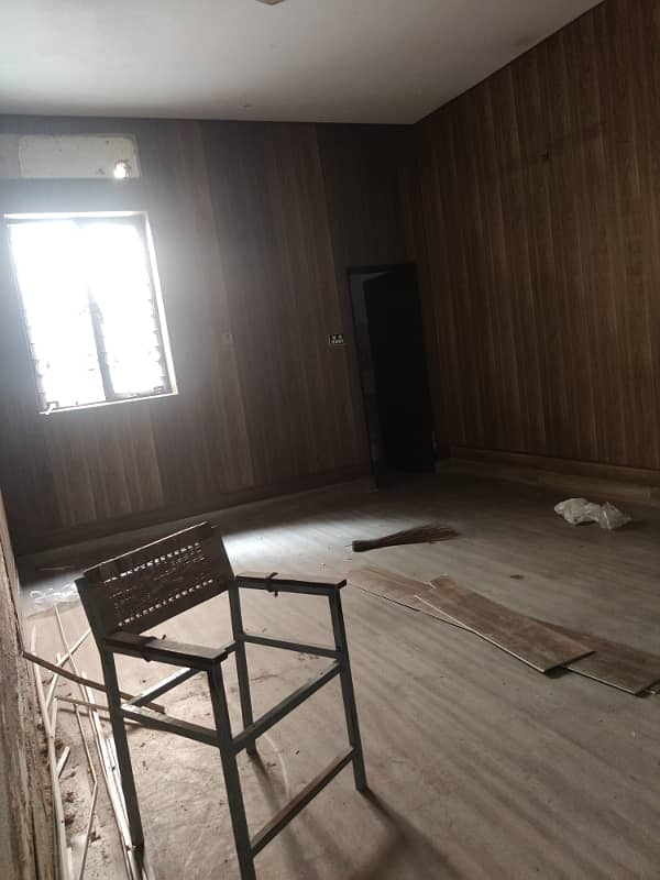 ALLAMA IQBAL TOWN 1 KANAL SEMI COMMERCIAL HOUSE URGENT FOR RENT IN PRIME LOCATION 18