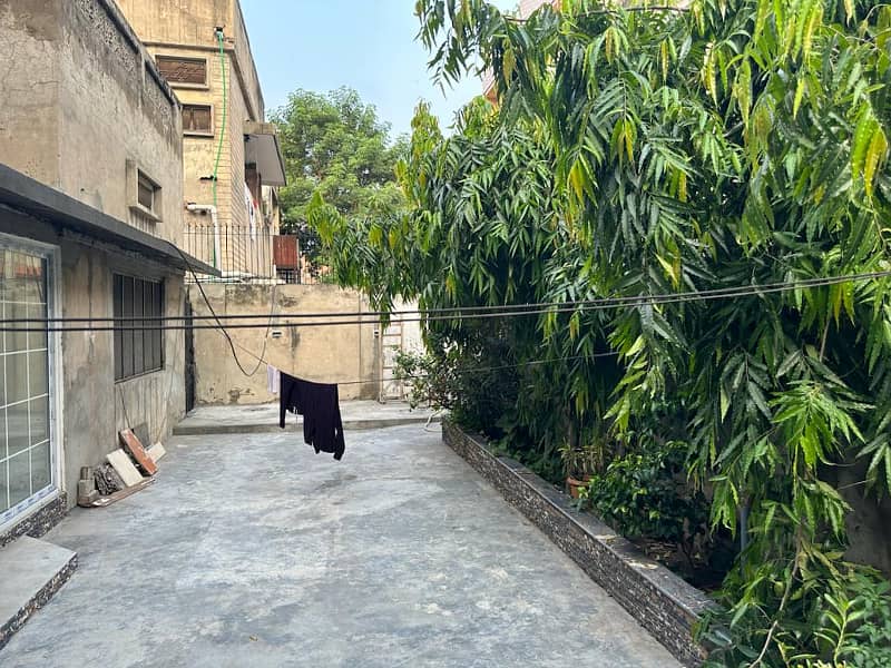 20 Marla Double Story House for sale In Rewaz Garden Main Sanda Road Lahore 24