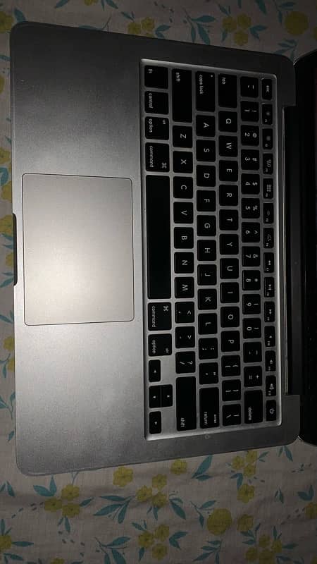 Macbook Pro 2015 Retina 13 inch 0